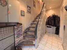 (3) Hier ein erster Einblick in den Hausflur im Erdgeschoss iTH:  *Platz f�r Ihr Familiengl�ck* - Einfamilienhaus mit  131 m� Fl�che und Garten