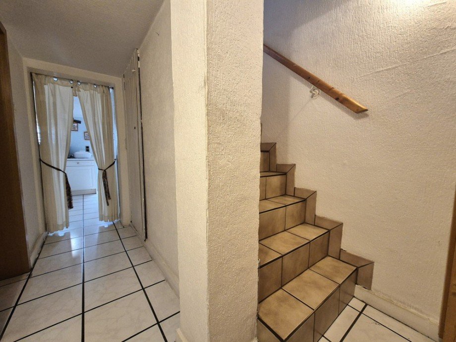 (17) Es folgen nun Eindr�cke aus dem Kellergeschoss Reiheneckhaus Bottrop / Fuhlenbrock