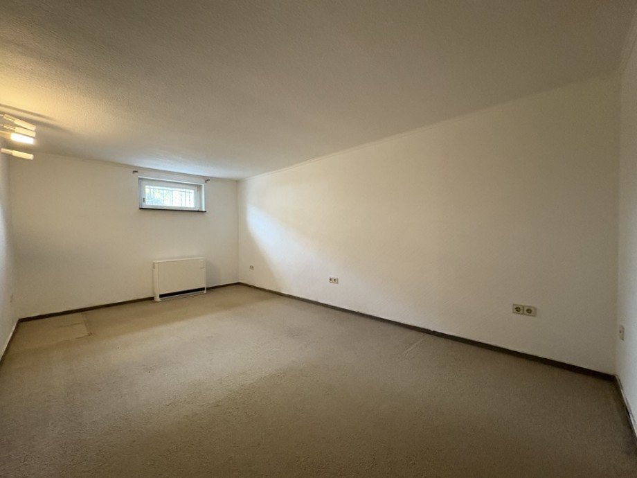 (24) Hier befindet sich der alleinig zur Wohnung geh�rende Kellerraum Erdgeschosswohnung Bottrop / Eigen