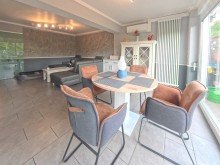 (13) Ein abschlie�ender Eindruck des Wohn- und Esszimmers *RESERVIERT*