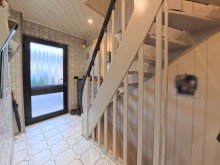 (4) Der Hauseingangsbereich aus einem anderen Blickwinkel iTH:  *Platz f�r Ihr Familiengl�ck* - Einfamilienhaus mit  131 m� Fl�che und Garten