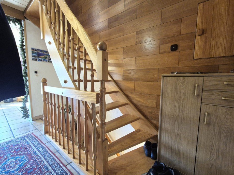 (3) Im Inneren begr��t Sie ein beschaulicher Hausflur Reiheneckhaus Bottrop / Fuhlenbrock