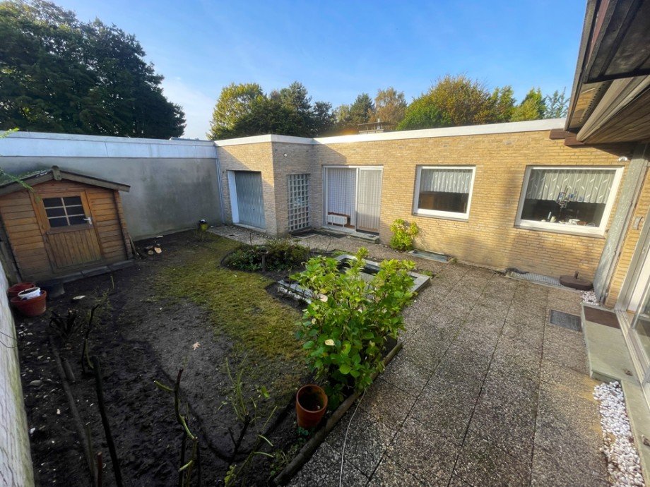 (8) Ein erster Ausblick in den nicht einsehbaren Garten Bungalow Bottrop / Kirchhellen