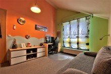 (22) Einblick in eines der beiden Kinderzimmer auf dieser Etage *VERKAUFT*