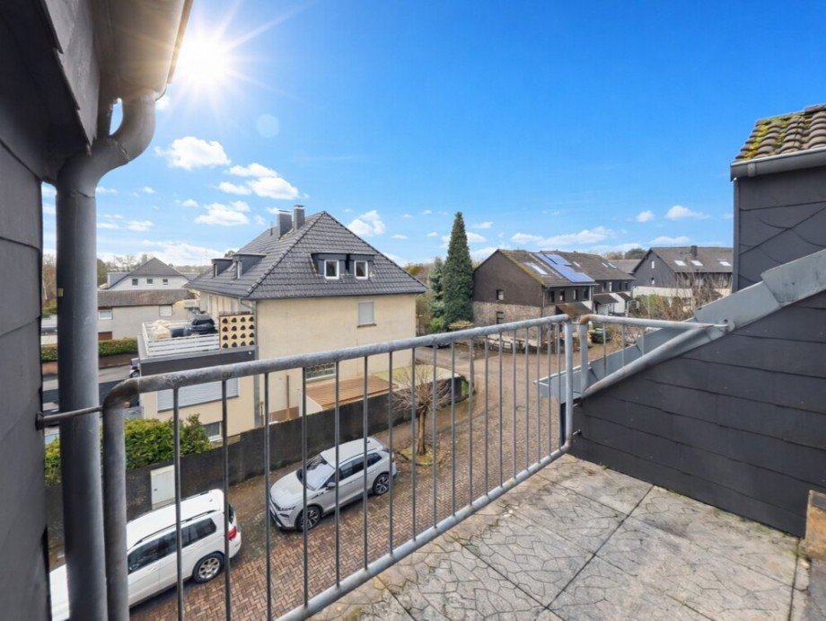 (16) �ber die K�che erreichen Sie den Balkon den s�dlicher Ausrichtung Dachgeschosswohnung Bottrop / Batenbrock